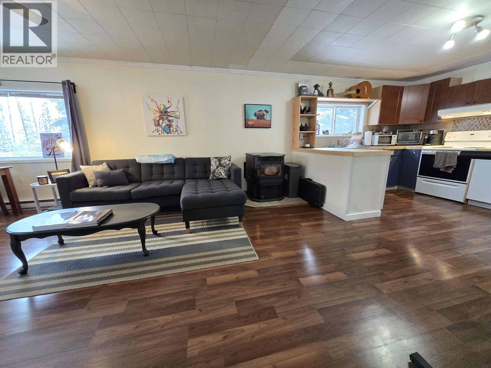 113 E 4th Street, Vanderhoof, British Columbia  V0J 3A0 - Photo 11 - R3104156