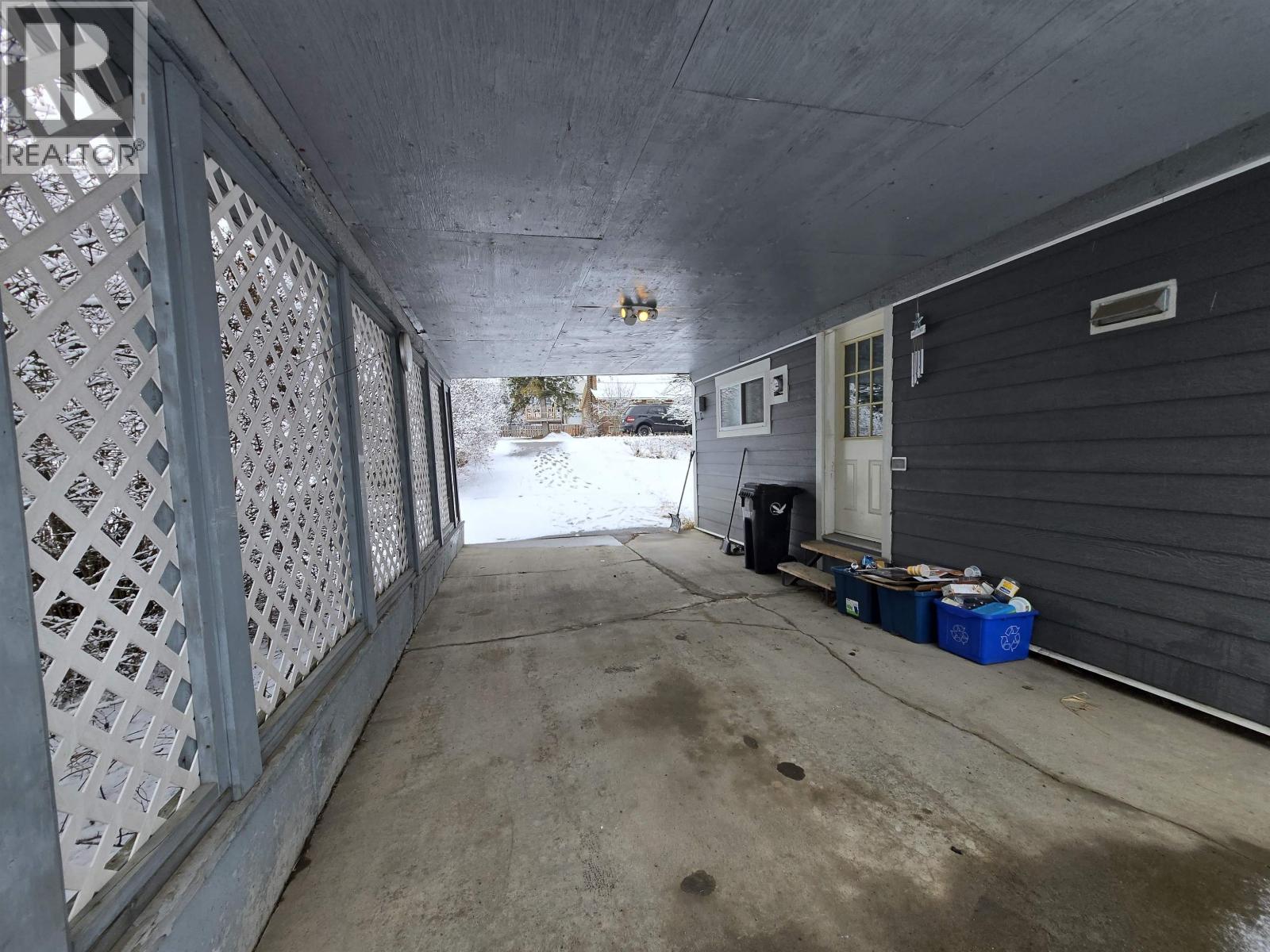 113 E 4th Street, Vanderhoof, British Columbia  V0J 3A0 - Photo 21 - R3104156