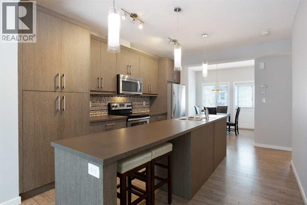 227 Marquis Lane Se, Calgary, Alberta  T3M 2G8 - Photo 3 - A2279612