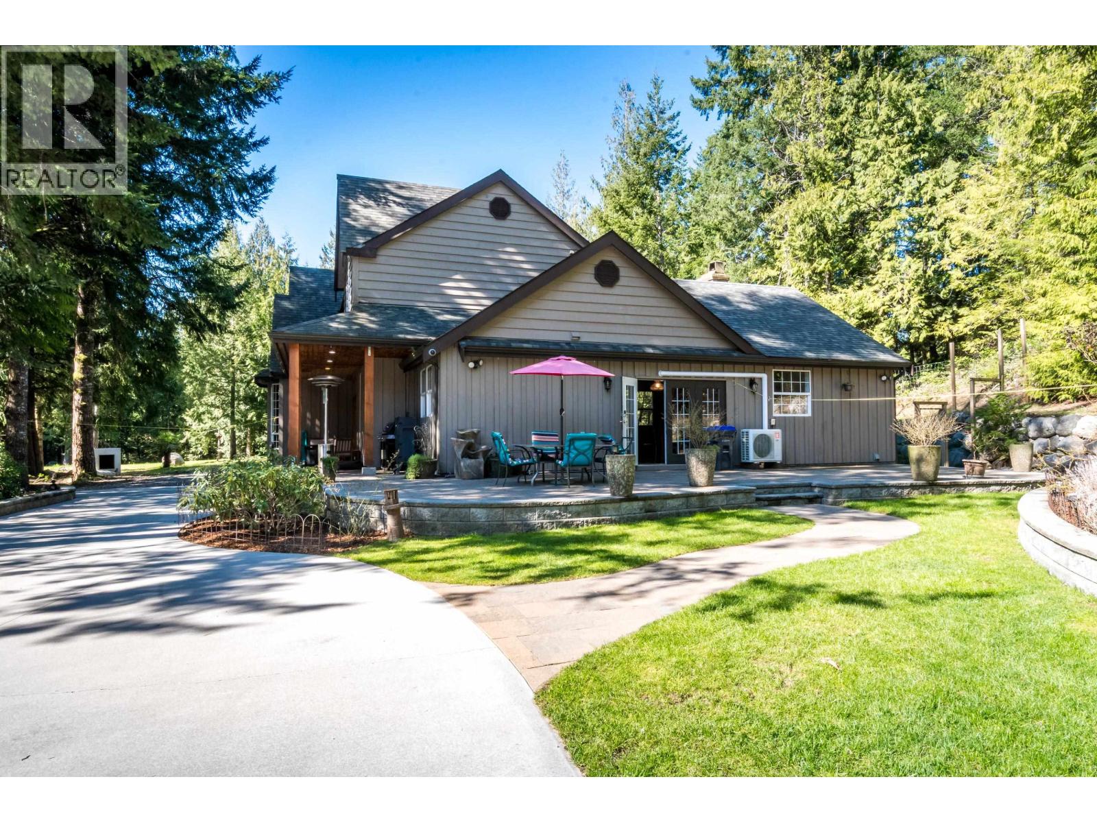 6979 Sechelt Inlet Road, Sechelt, British Columbia  V7Z 0P1 - Photo 3 - R3104410