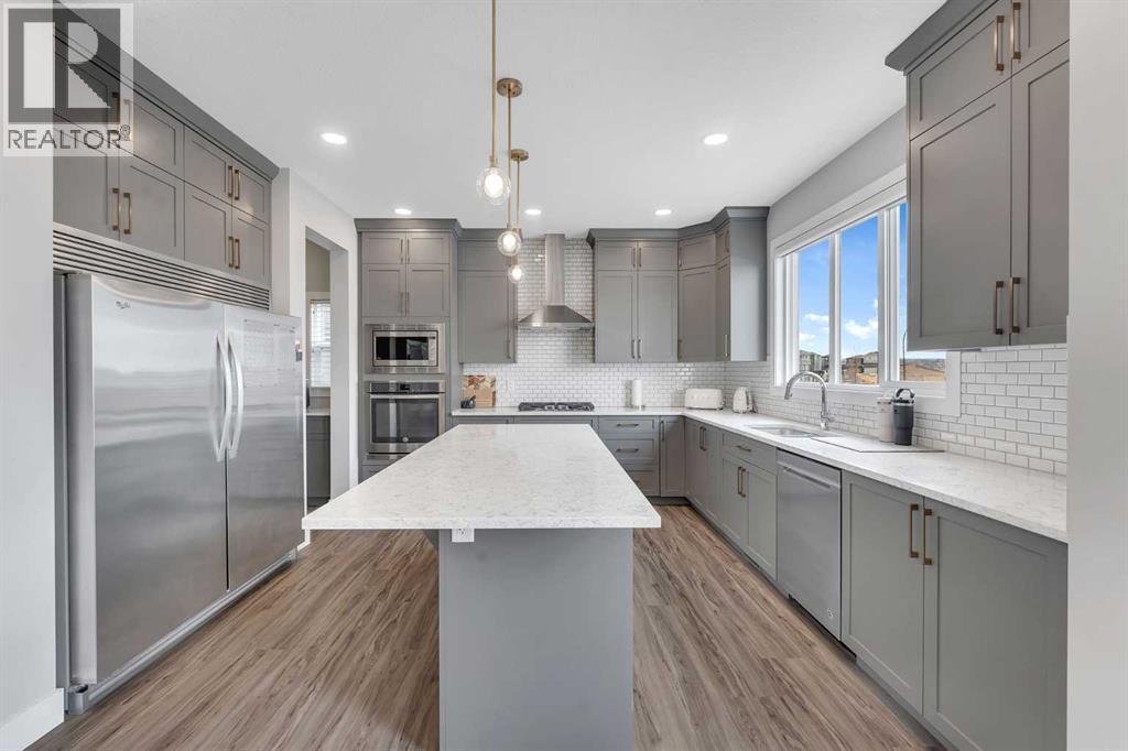 81 Carringvue Manor Nw, Calgary, Alberta  T3P 1L7 - Photo 10 - A2296085