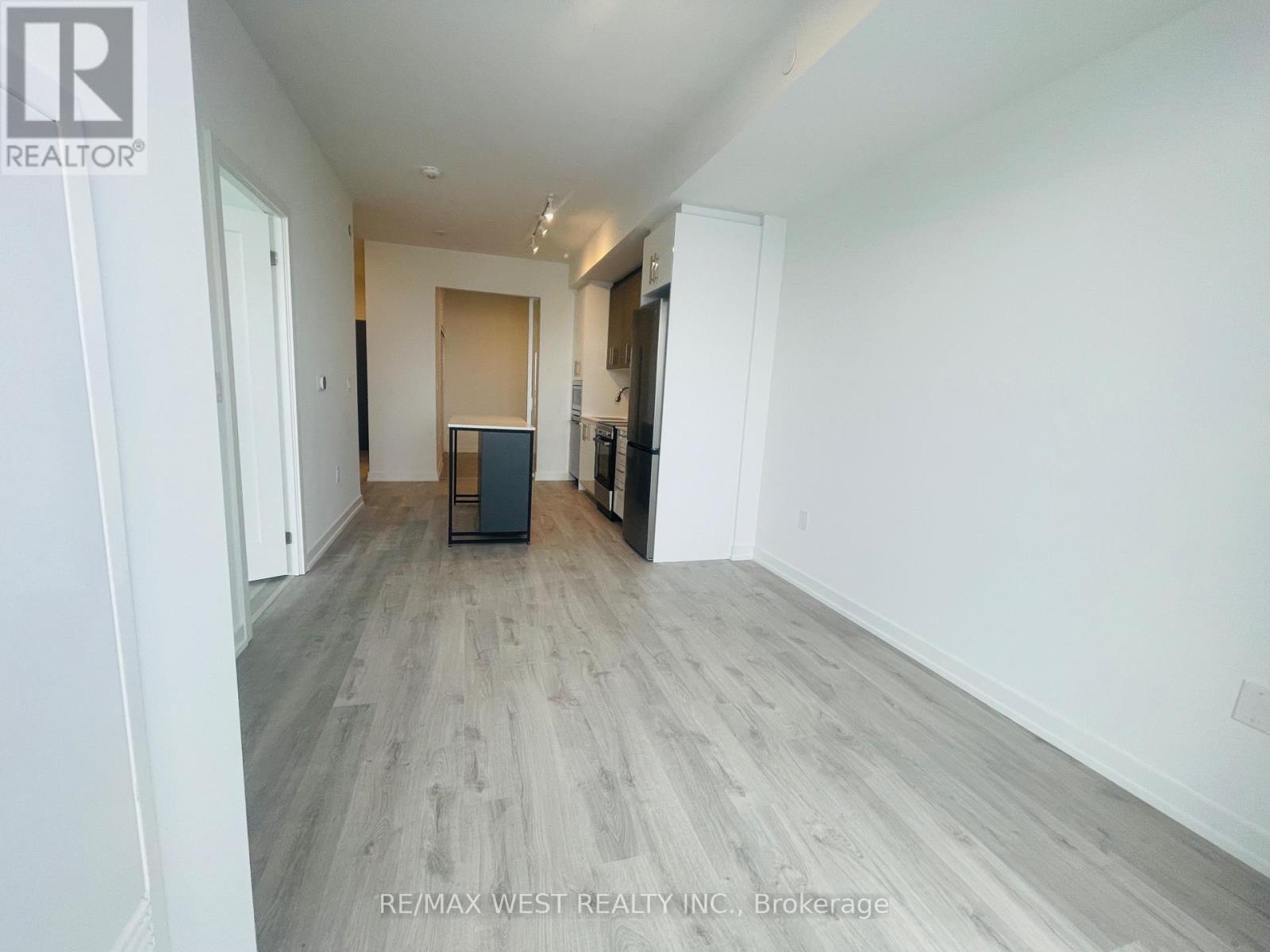 908 - 9763 Markham Road, Markham, Ontario  L6E 0W4 - Photo 4 - N12930718