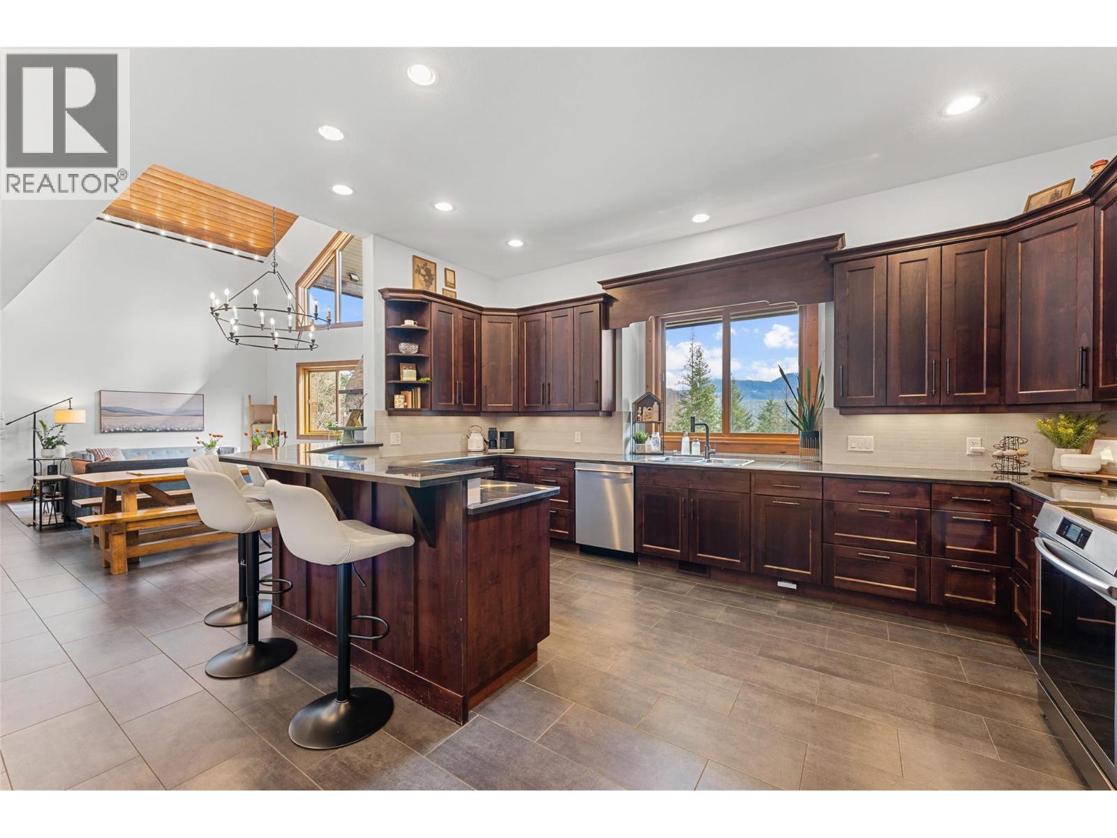 1898 Cardinal Creek Road, Kelowna, British Columbia  V1P 1J3 - Photo 19 - 10380355