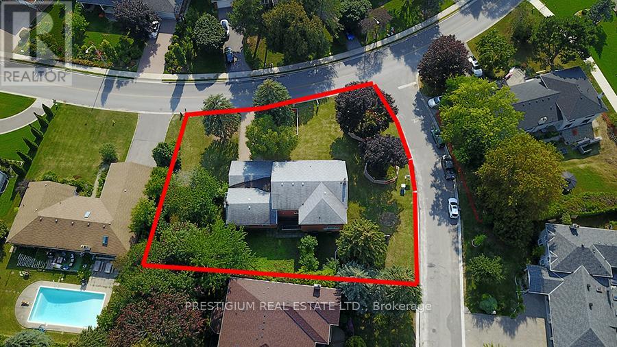 57 Laureleaf Road, Markham, Ontario  L3T 2X9 - Photo 32 - N12930892