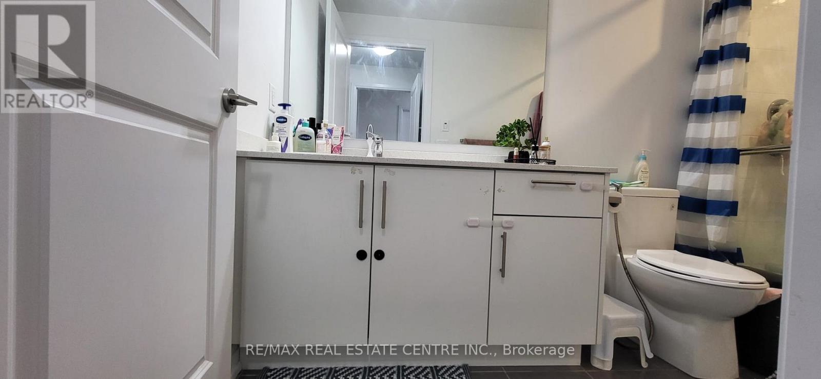 142 - 75 Attmar Drive, Brampton, Ontario  L6P 0Y6 - Photo 12 - W12930840