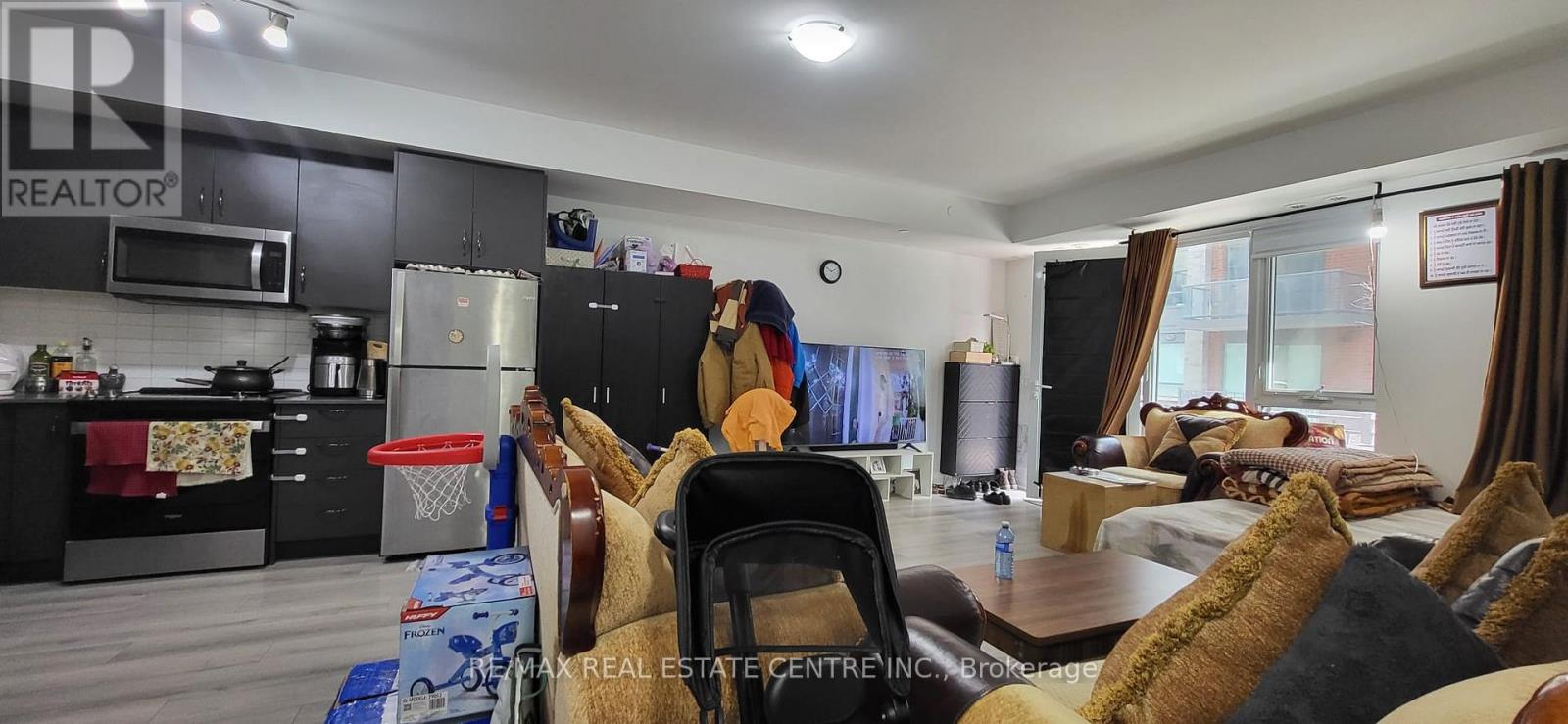 142 - 75 Attmar Drive, Brampton, Ontario  L6P 0Y6 - Photo 27 - W12930840