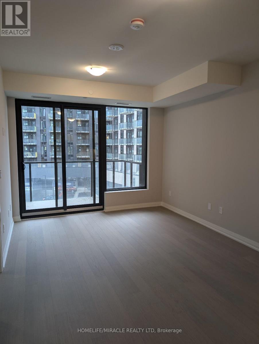 302 - 1415 Dundas Street E, Oakville, Ontario  L6H 8A3 - Photo 8 - W12930846