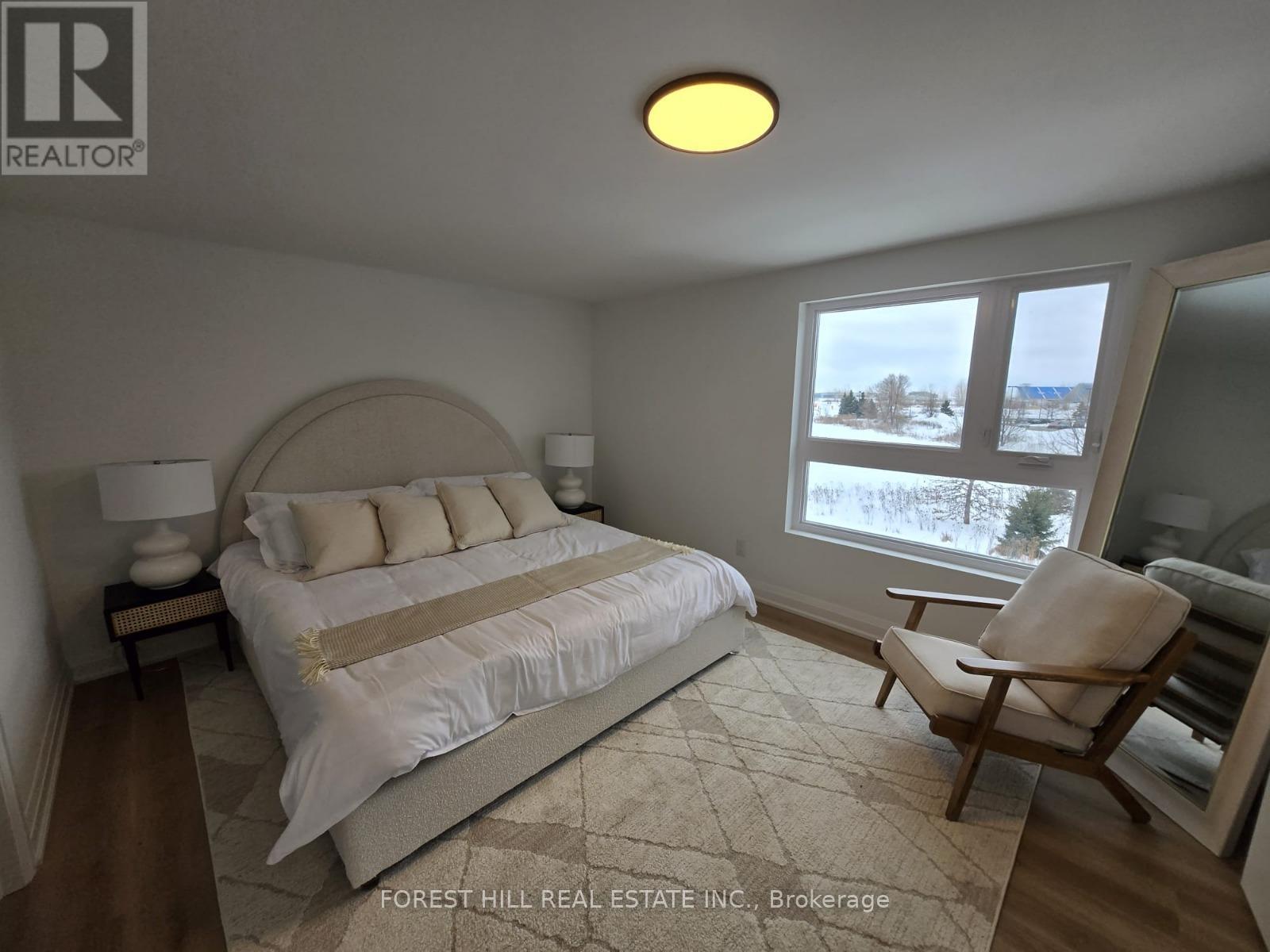 A - 279 Reiner Road, Toronto, Ontario  M3H 2M5 - Photo 11 - W12930856