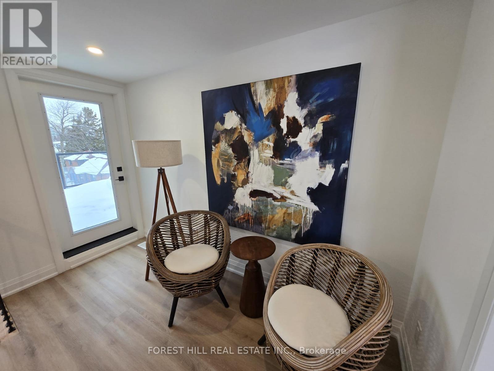 A - 279 Reiner Road, Toronto, Ontario  M3H 2M5 - Photo 3 - W12930856