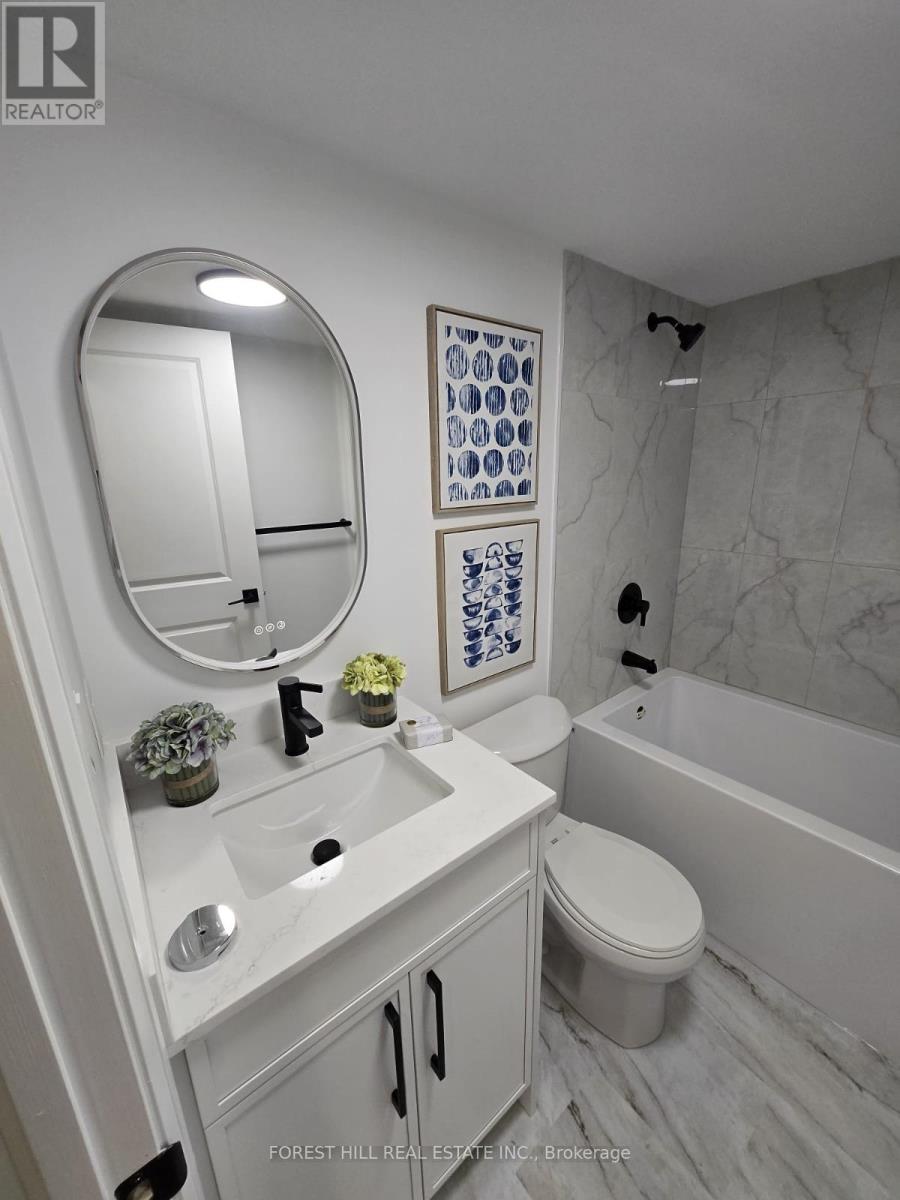 A - 279 Reiner Road, Toronto, Ontario  M3H 2M5 - Photo 8 - W12930856