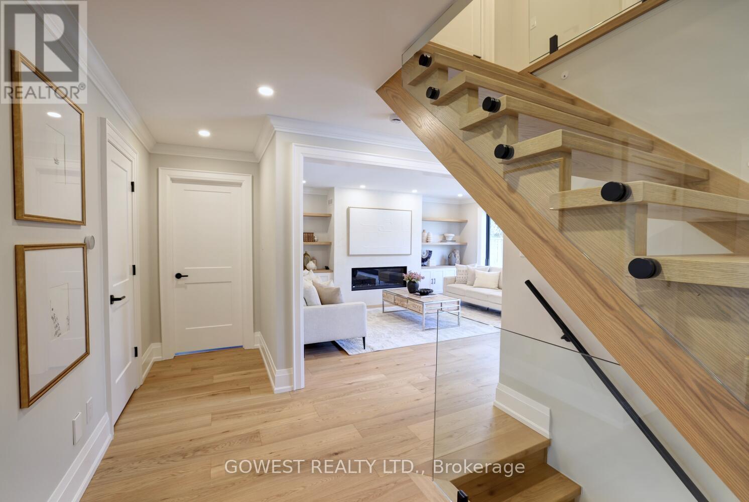 981 Valdese Drive, Mississauga, Ontario  L5C 2Z5 - Photo 39 - W12930866