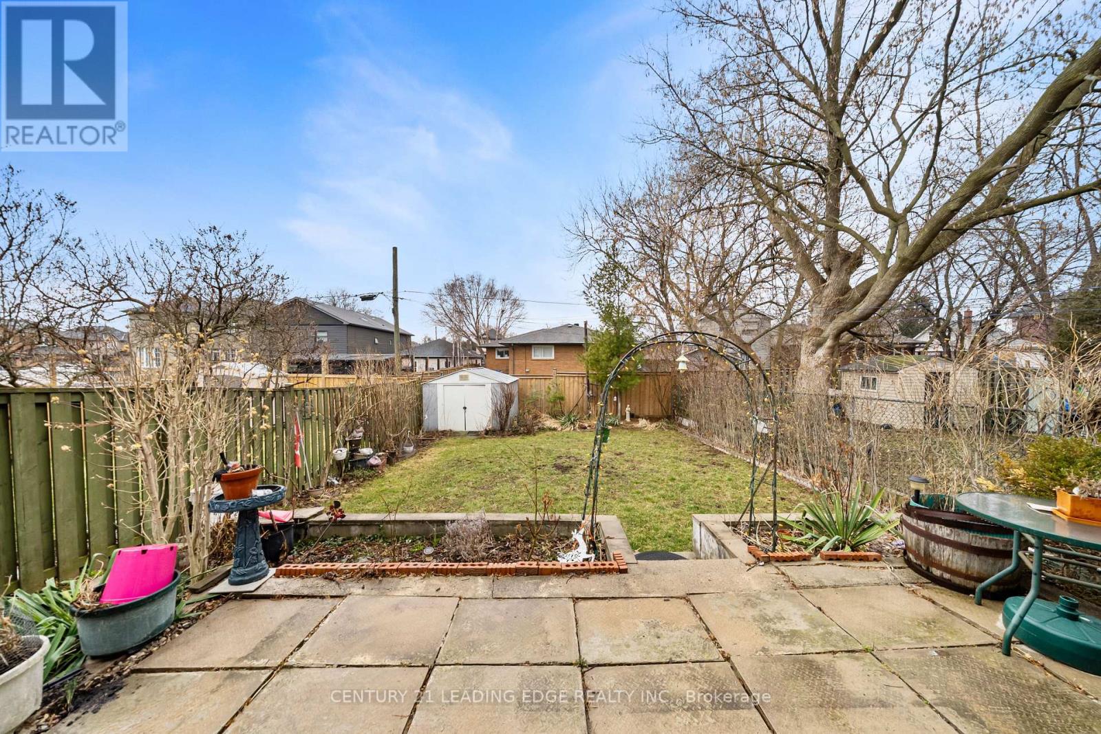 1050 Alexandra Avenue, Mississauga, Ontario  L5E 1Z8 - Photo 38 - W12930872