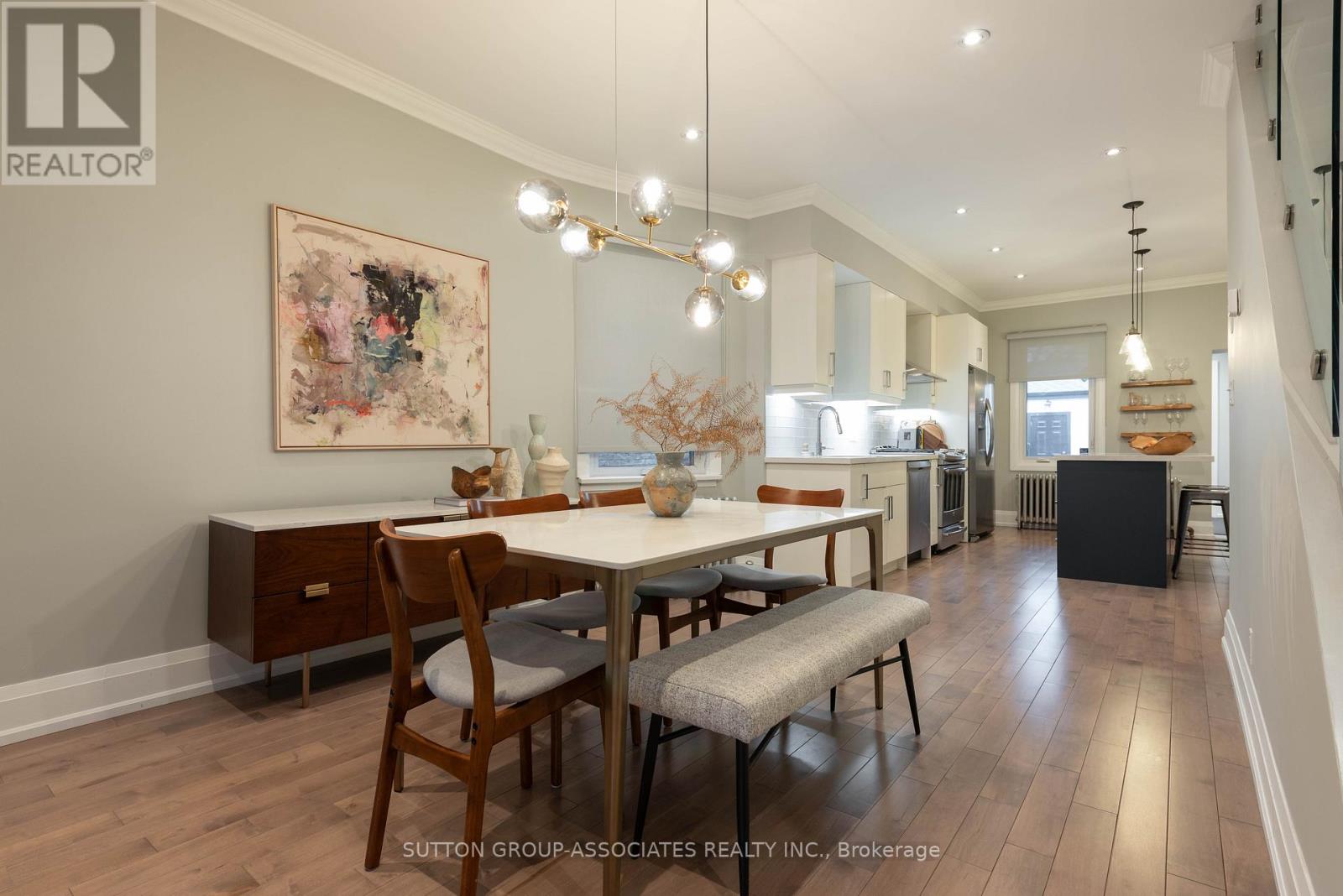 106 Uxbridge Avenue, Toronto, Ontario  M6N 2Y4 - Photo 10 - W12930884