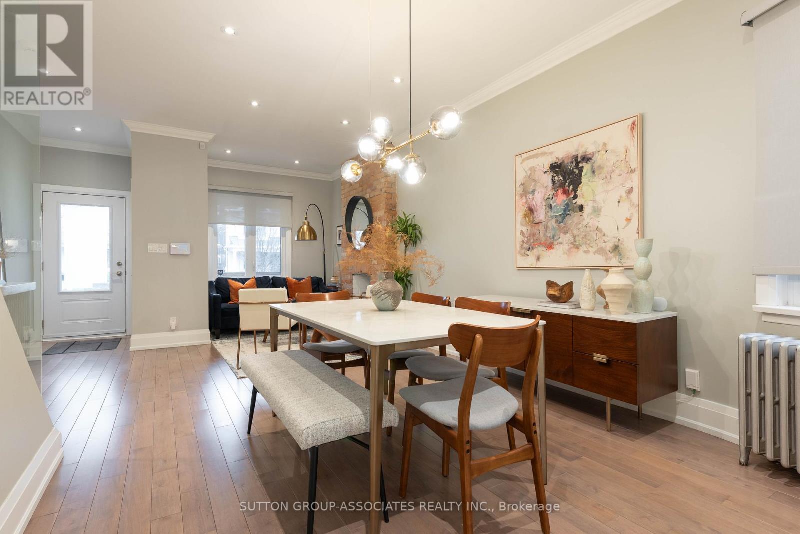 106 Uxbridge Avenue, Toronto, Ontario  M6N 2Y4 - Photo 12 - W12930884