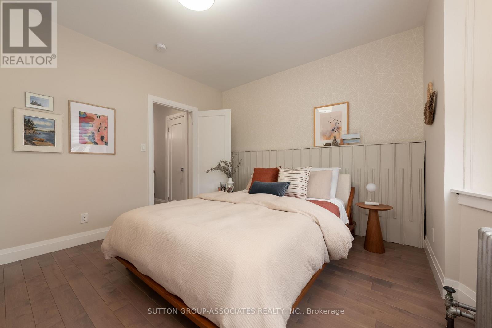 106 Uxbridge Avenue, Toronto, Ontario  M6N 2Y4 - Photo 35 - W12930884