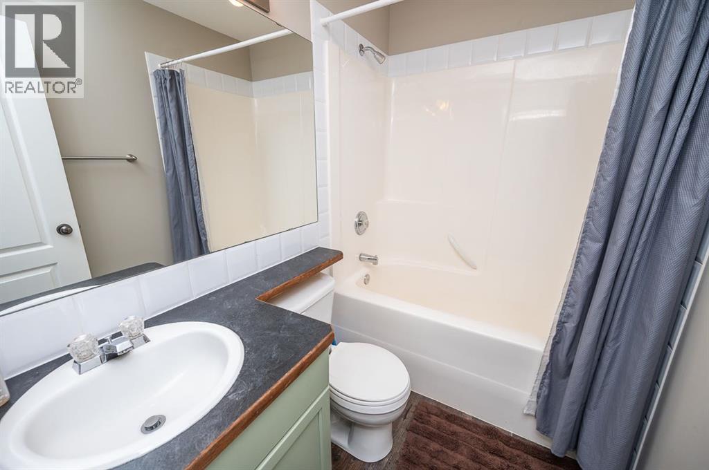 75 Doherty Close, Red Deer, Alberta  T4R 3G1 - Photo 21 - A2295501