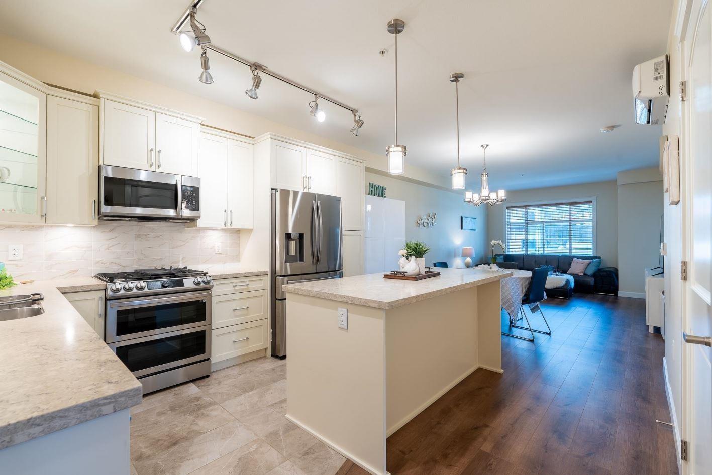 303 8538 203a Street, Langley, British Columbia  V2Y 3P9 - Photo 5 - R3104295