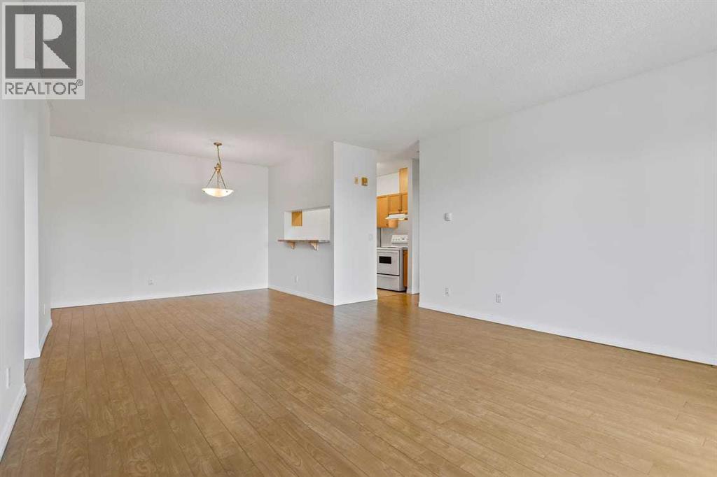 304, 2022 Canyon Meadows Drive Se, Calgary, Alberta  T2J 7H1 - Photo 16 - A2293821