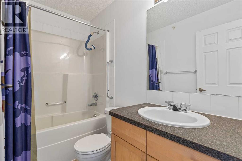 304, 2022 Canyon Meadows Drive Se, Calgary, Alberta  T2J 7H1 - Photo 25 - A2293821