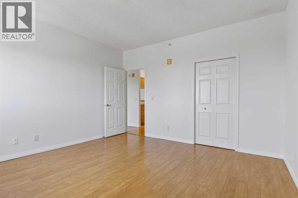 304, 2022 Canyon Meadows Drive Se, Calgary, Alberta  T2J 7H1 - Photo 19 - A2293821