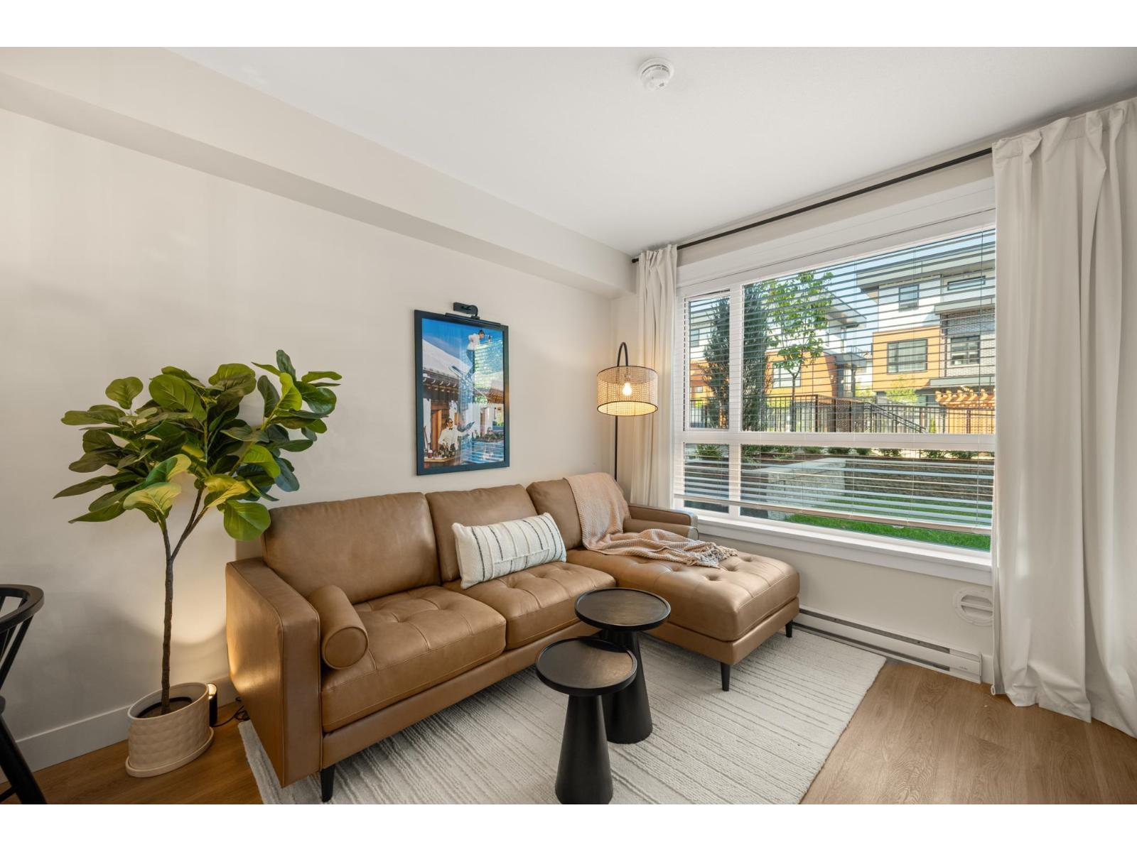 A414 8233 208B STREET STREET, langley, British Columbia