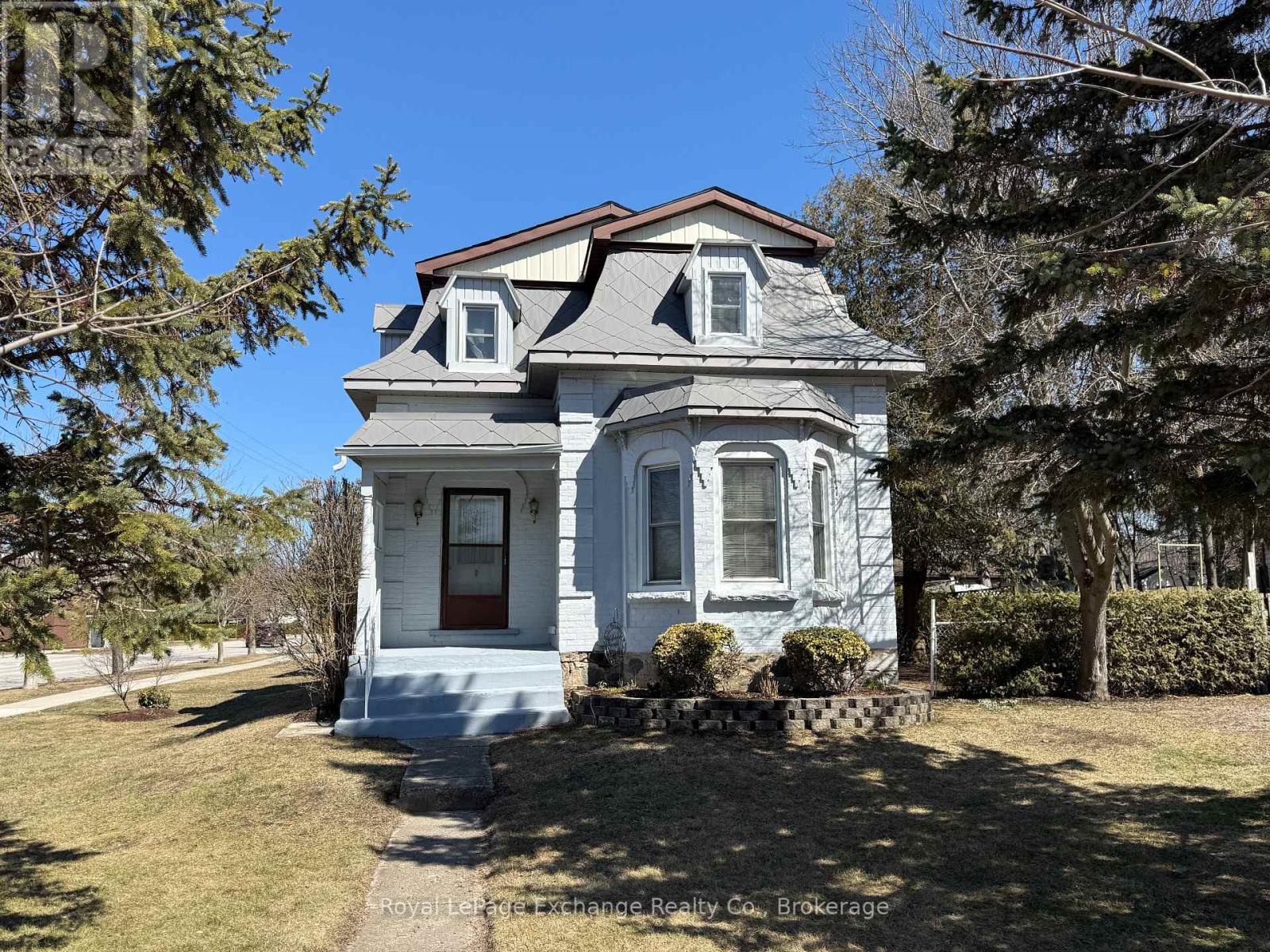 247 BROADWAY STREET, Kincardine, Ontario