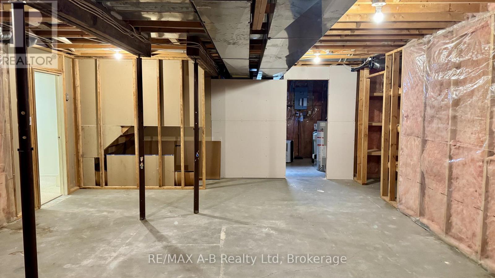 86 Freeland Drive, Stratford, Ontario  N4Z 1H1 - Photo 44 - X12929878