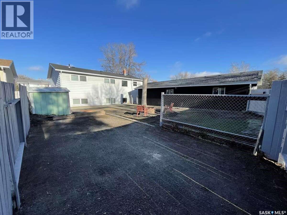 7227 6th Avenue, Regina, Saskatchewan  S4T 0P3 - Photo 23 - SK031482