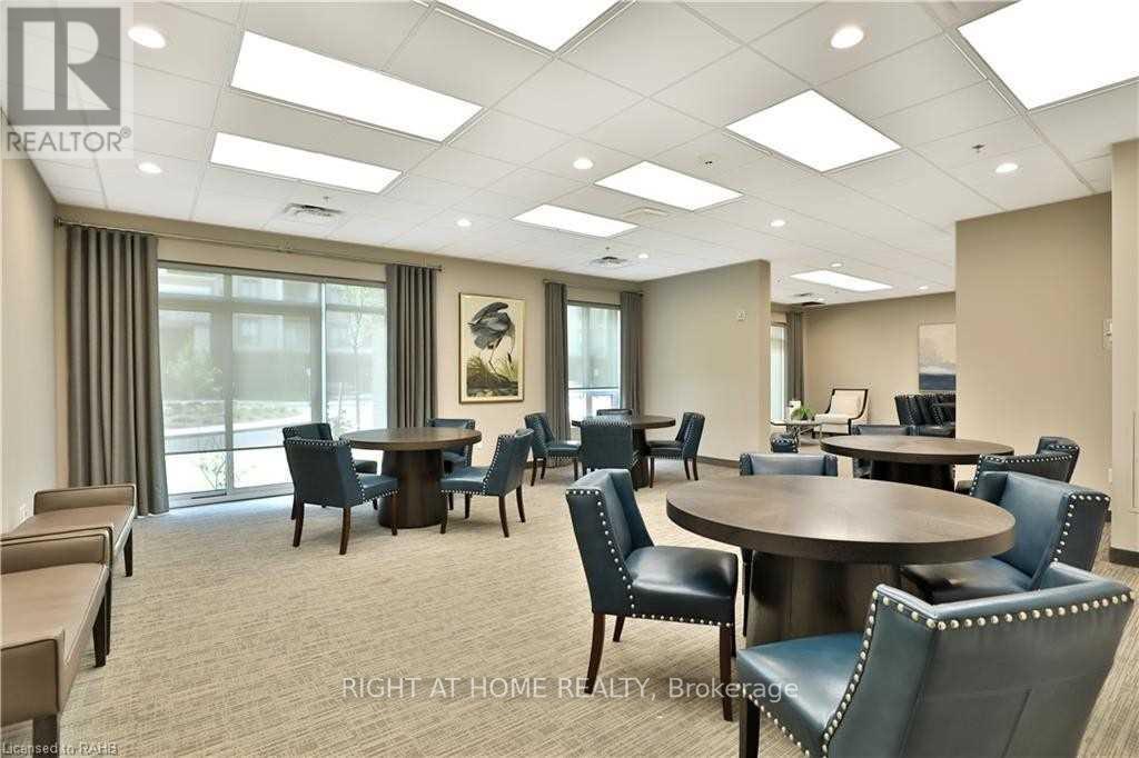 423 - 2486 Old Bronte Road, Oakville, Ontario L6M 4J2 - Photo 19 - W12911876