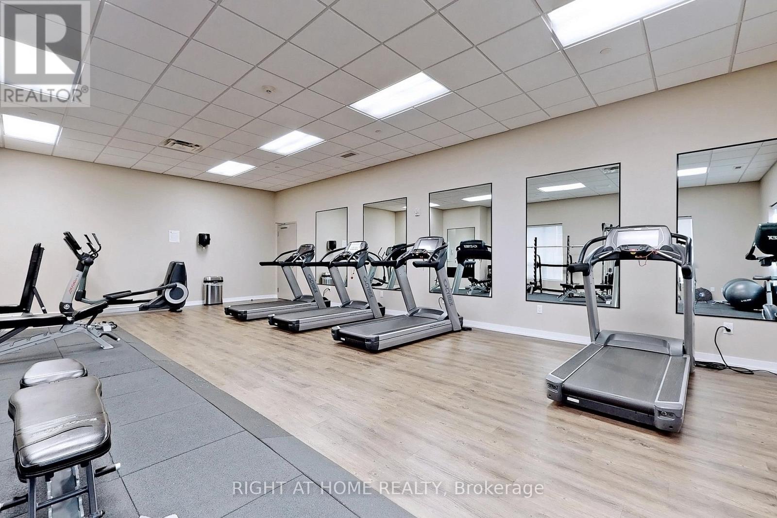 423 - 2486 Old Bronte Road, Oakville, Ontario L6M 4J2 - Photo 14 - W12911876