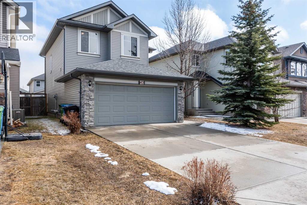 42 Everoak Green SW, Calgary, Alberta  T2Y 0J5 - Photo 2 - A2296587