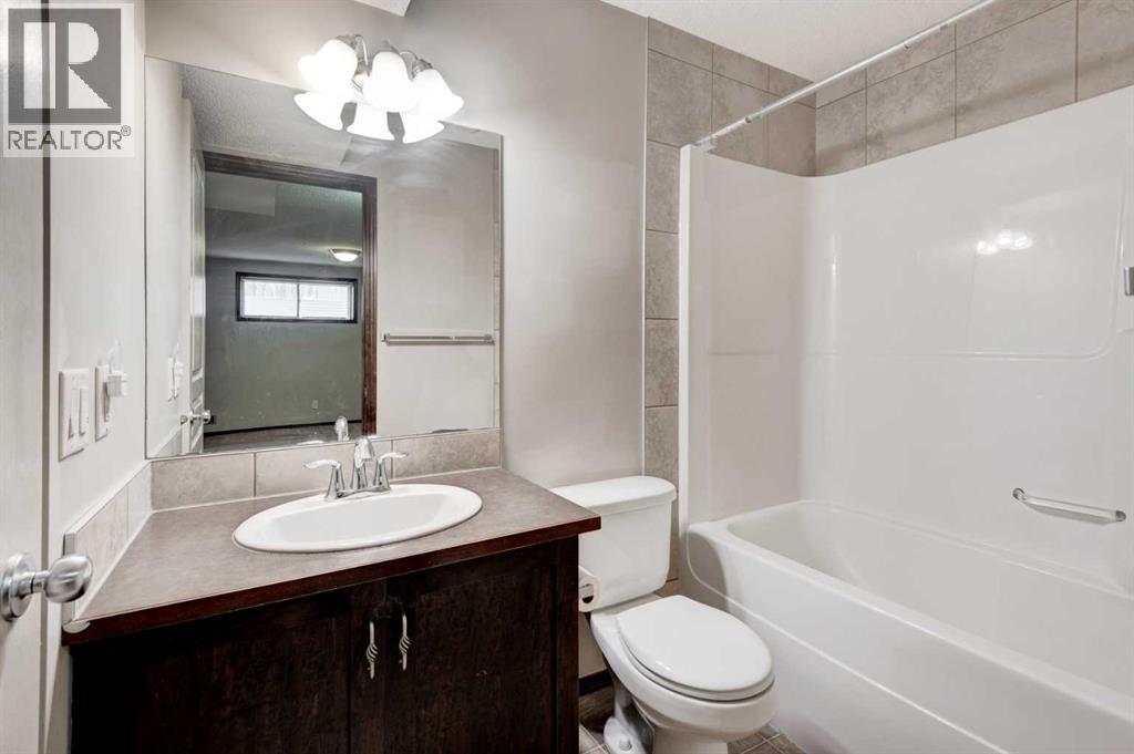 42 Everoak Green SW, Calgary, Alberta  T2Y 0J5 - Photo 29 - A2296587