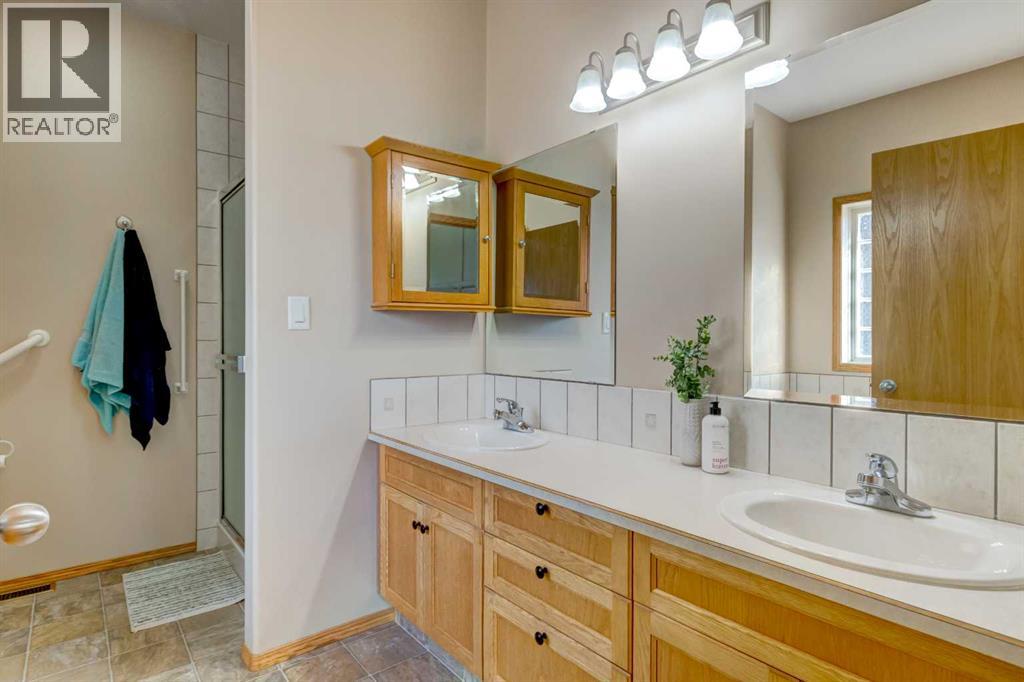 201 Aspen Way, Vulcan, Alberta  T0L 2B0 - Photo 20 - A2283694