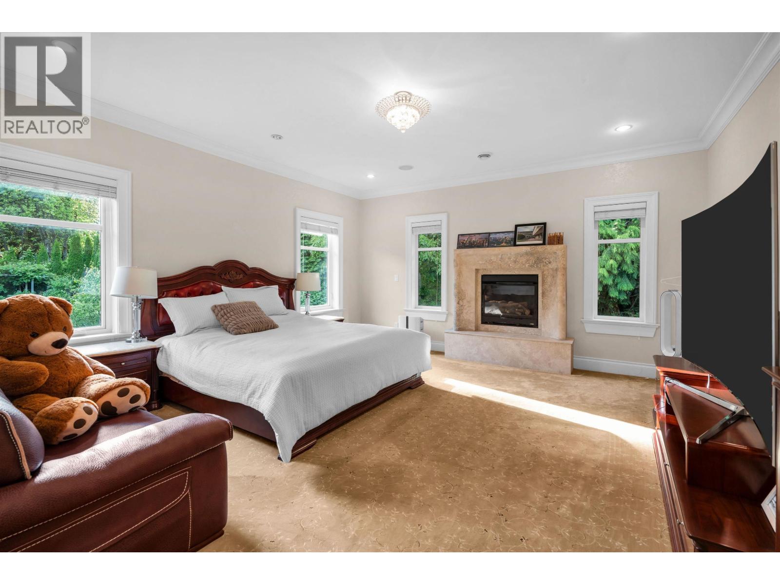 8233 Government Road, Burnaby, British Columbia  V5A 2E4 - Photo 24 - R3104352