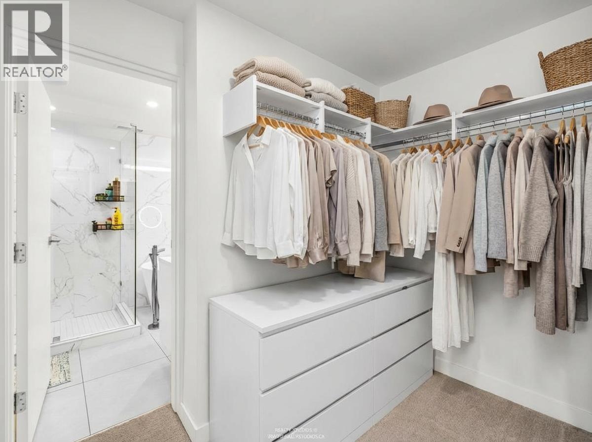 102 649 E 3rd Street, North Vancouver, British Columbia  V7L 1G6 - Photo 19 - R3104188