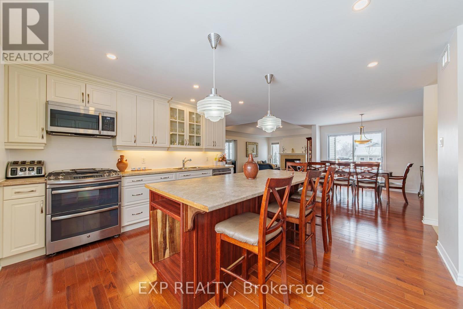 1899 Farisita Drive, Ottawa, Ontario  K0A 3H0 - Photo 10 - X12930894