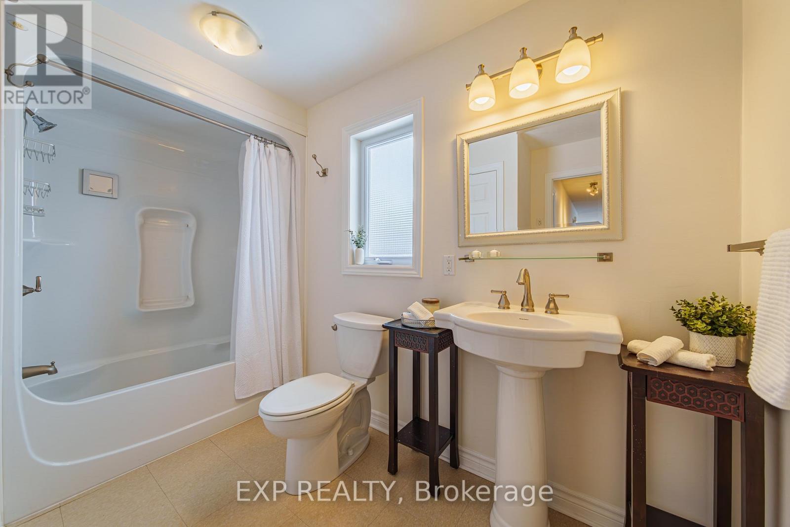 1899 Farisita Drive, Ottawa, Ontario  K0A 3H0 - Photo 13 - X12930894