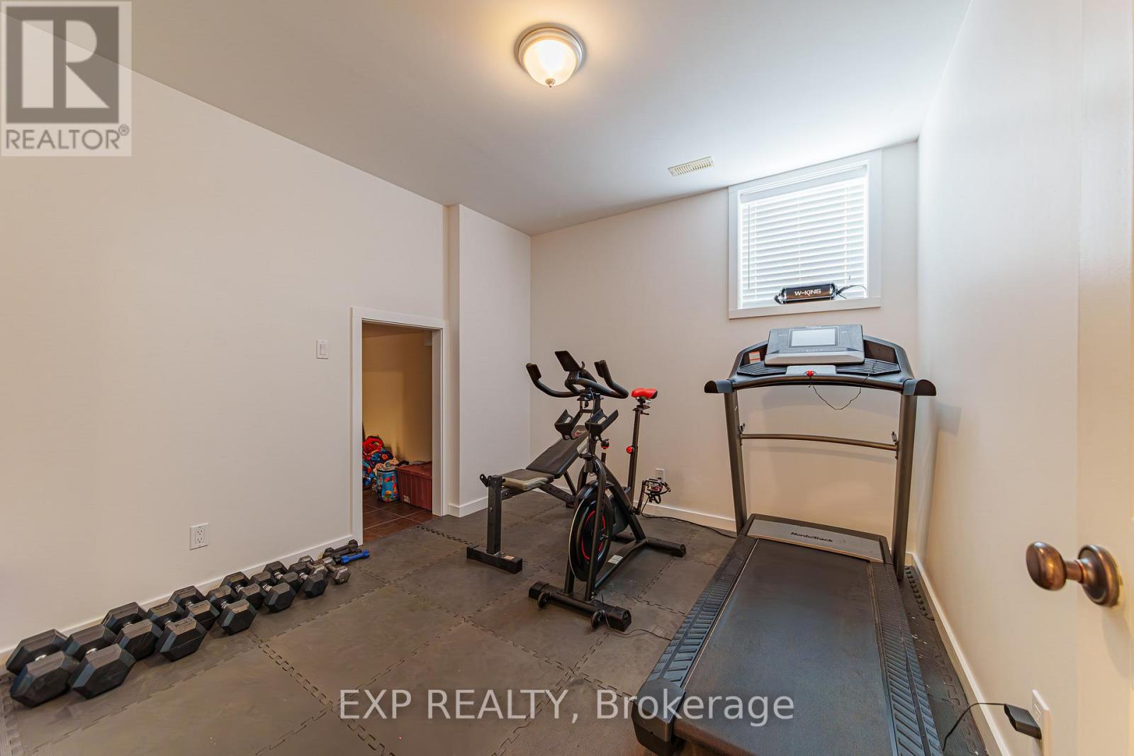 1899 Farisita Drive, Ottawa, Ontario  K0A 3H0 - Photo 31 - X12930894