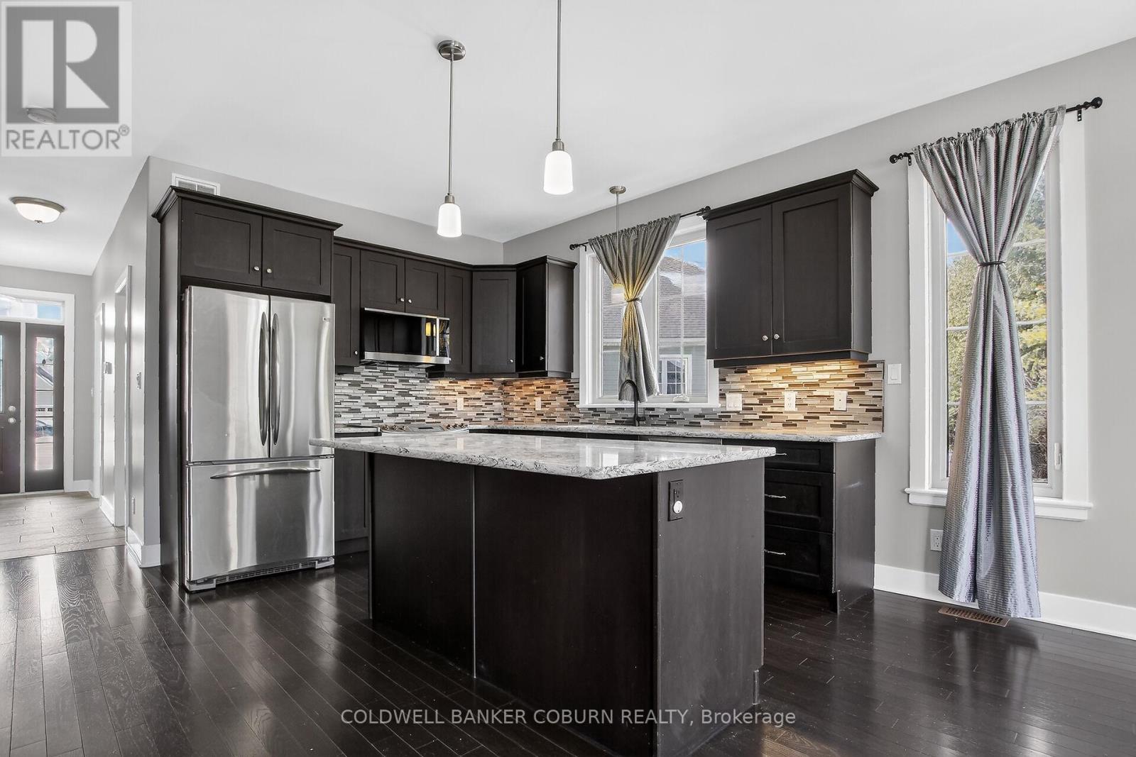 37 Galens Way, North Grenville, Ontario  K0G 1J0 - Photo 10 - X12930918