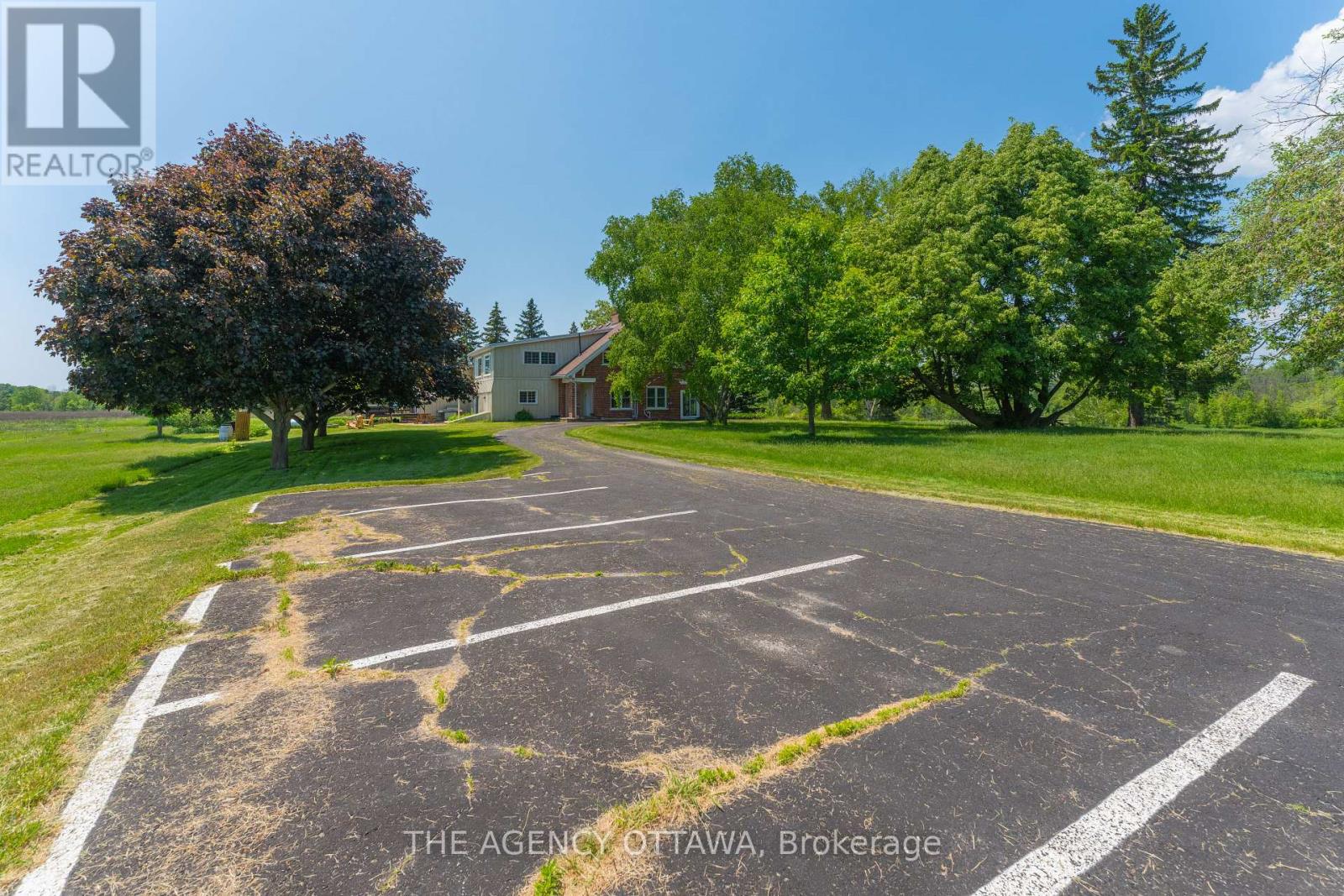 4184 Old Hwy 2 Highway E, Belleville, Ontario  K8N 4Z4 - Photo 9 - X12930944