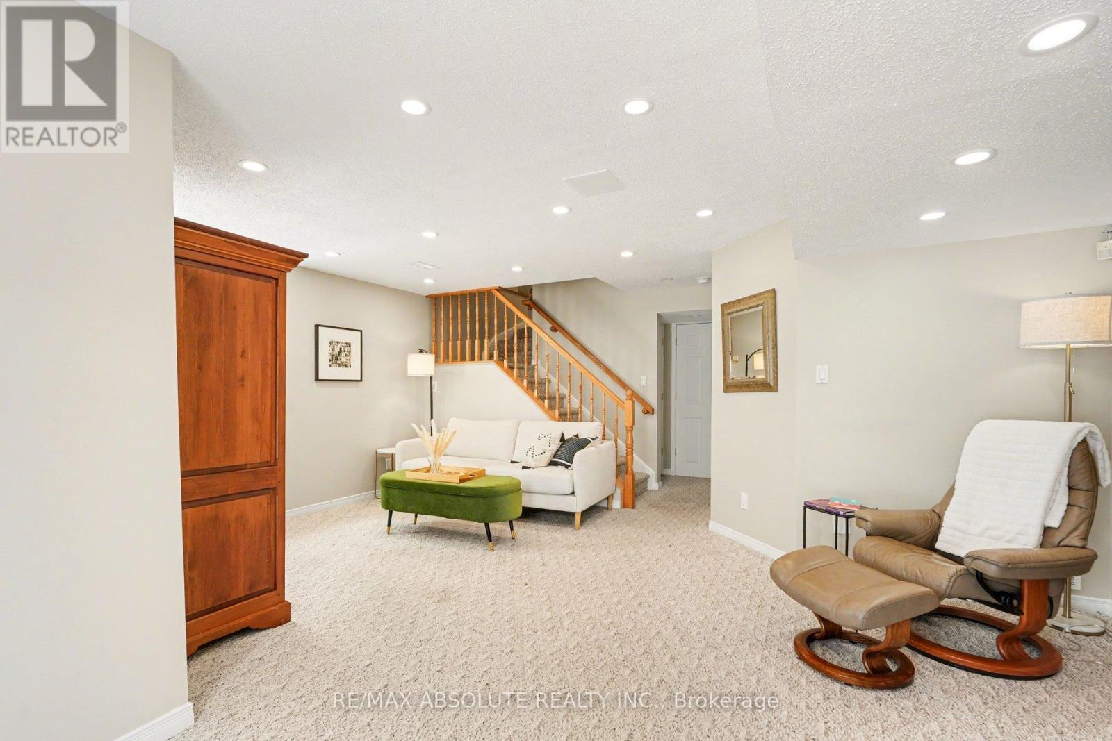 23 Riverbank Court, Ottawa, Ontario  K2S 1V7 - Photo 30 - X12930992