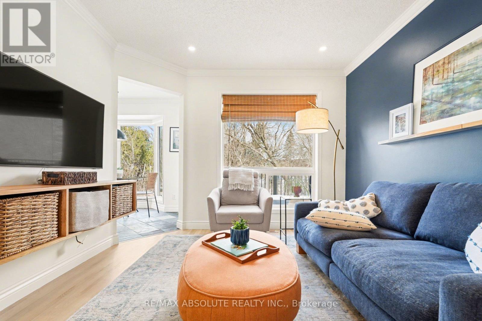 23 Riverbank Court, Ottawa, Ontario  K2S 1V7 - Photo 6 - X12930992