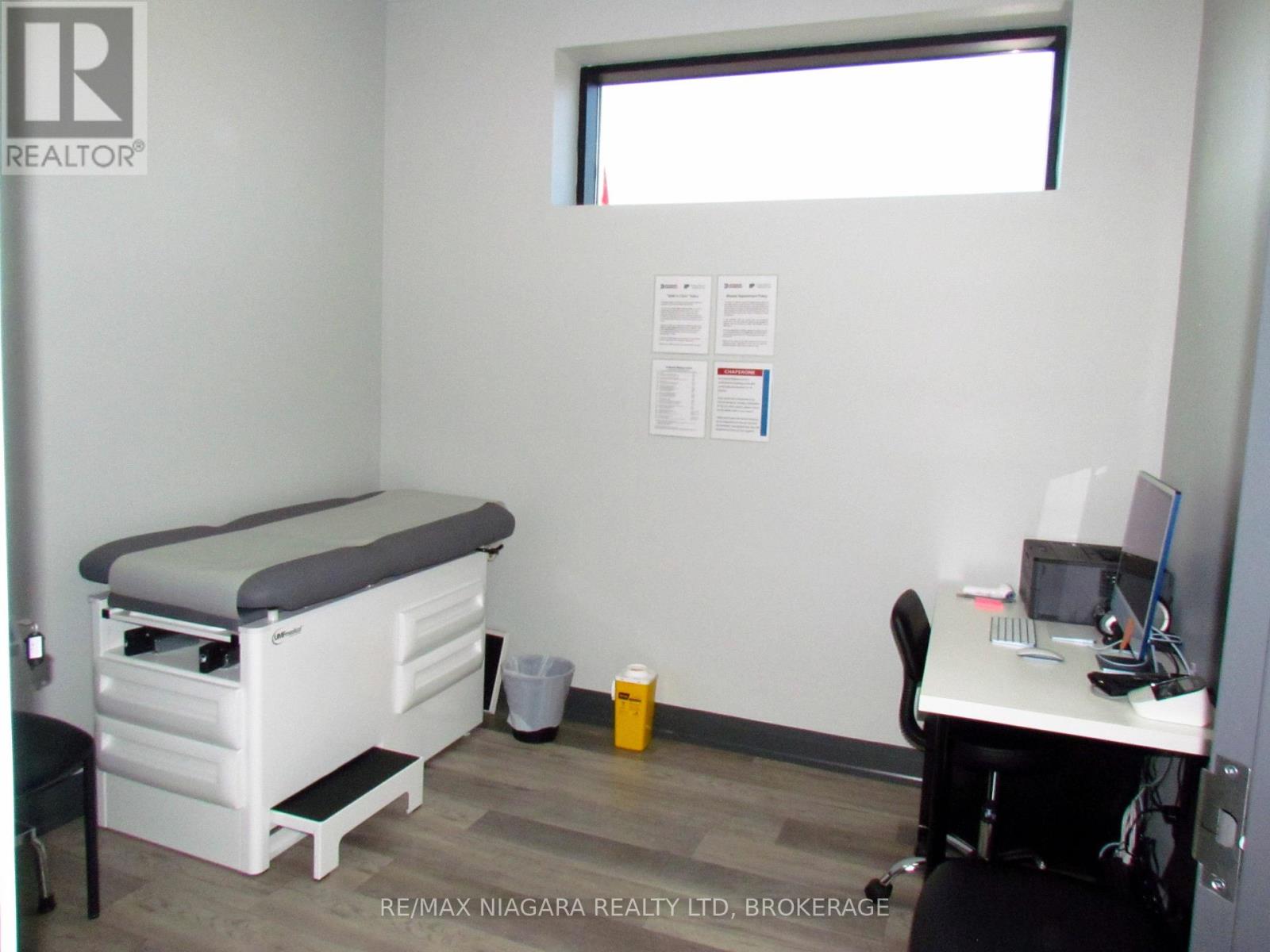 4374 Drummond Road, Niagara Falls, Ontario  L2E 6S3 - Photo 9 - X12930928