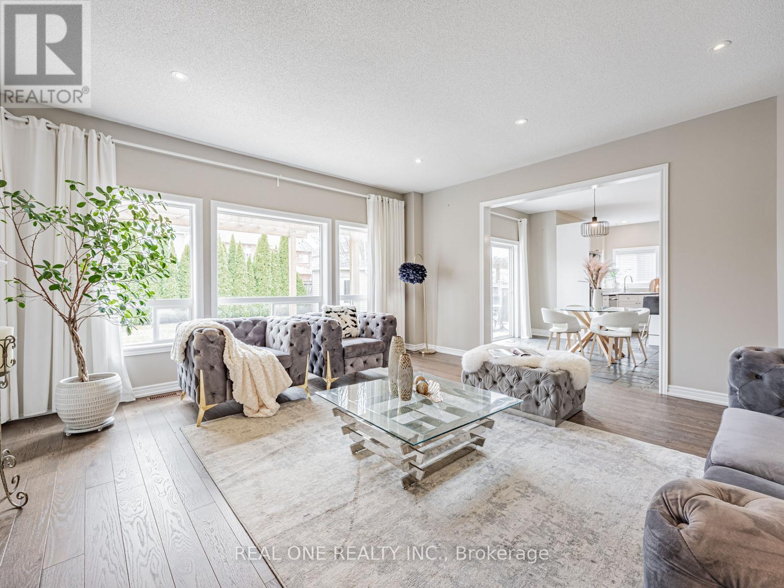 51 Hanson Crescent, Whitby, Ontario  L1M 2K9 - Photo 16 - E12930982