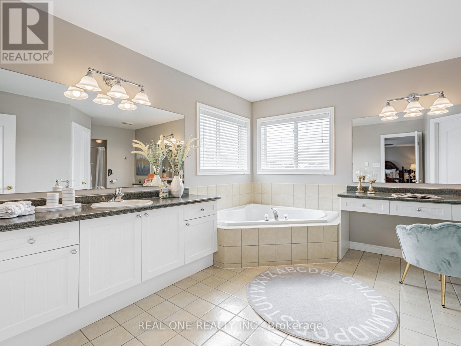 51 Hanson Crescent, Whitby, Ontario  L1M 2K9 - Photo 25 - E12930982