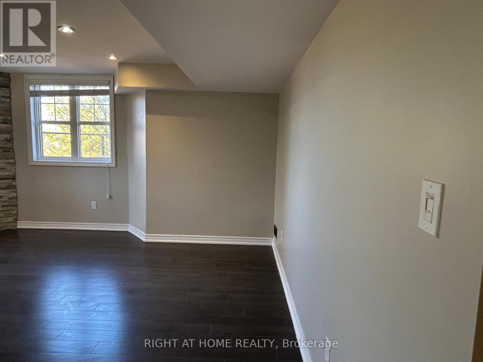 Unknown Address, ,     - Photo 11 - N12663498