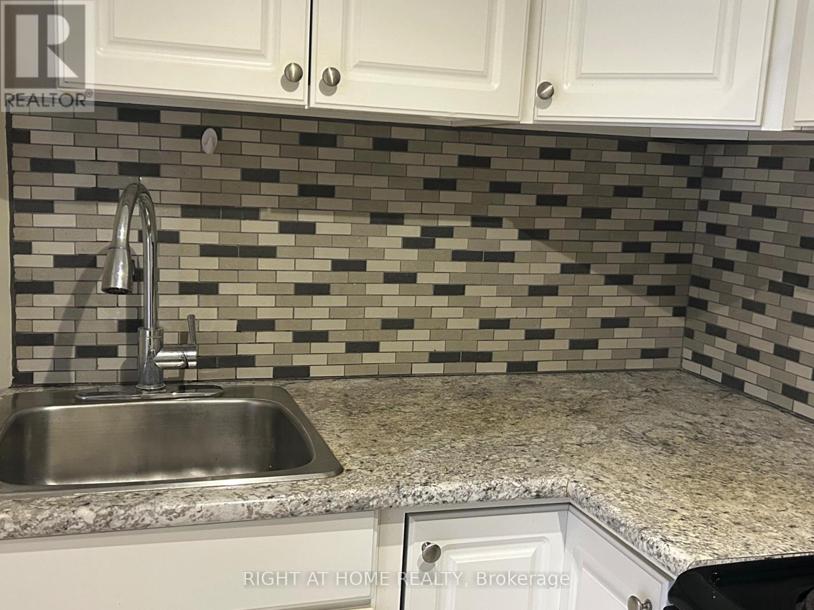 Unknown Address, ,     - Photo 16 - N12663498