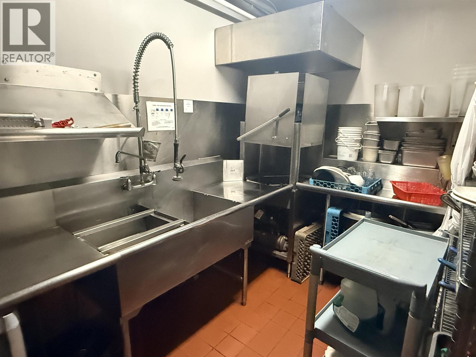 170 4611 No 6 Road, Richmond, British Columbia V0V 0V0 - Photo 3 - C8076541