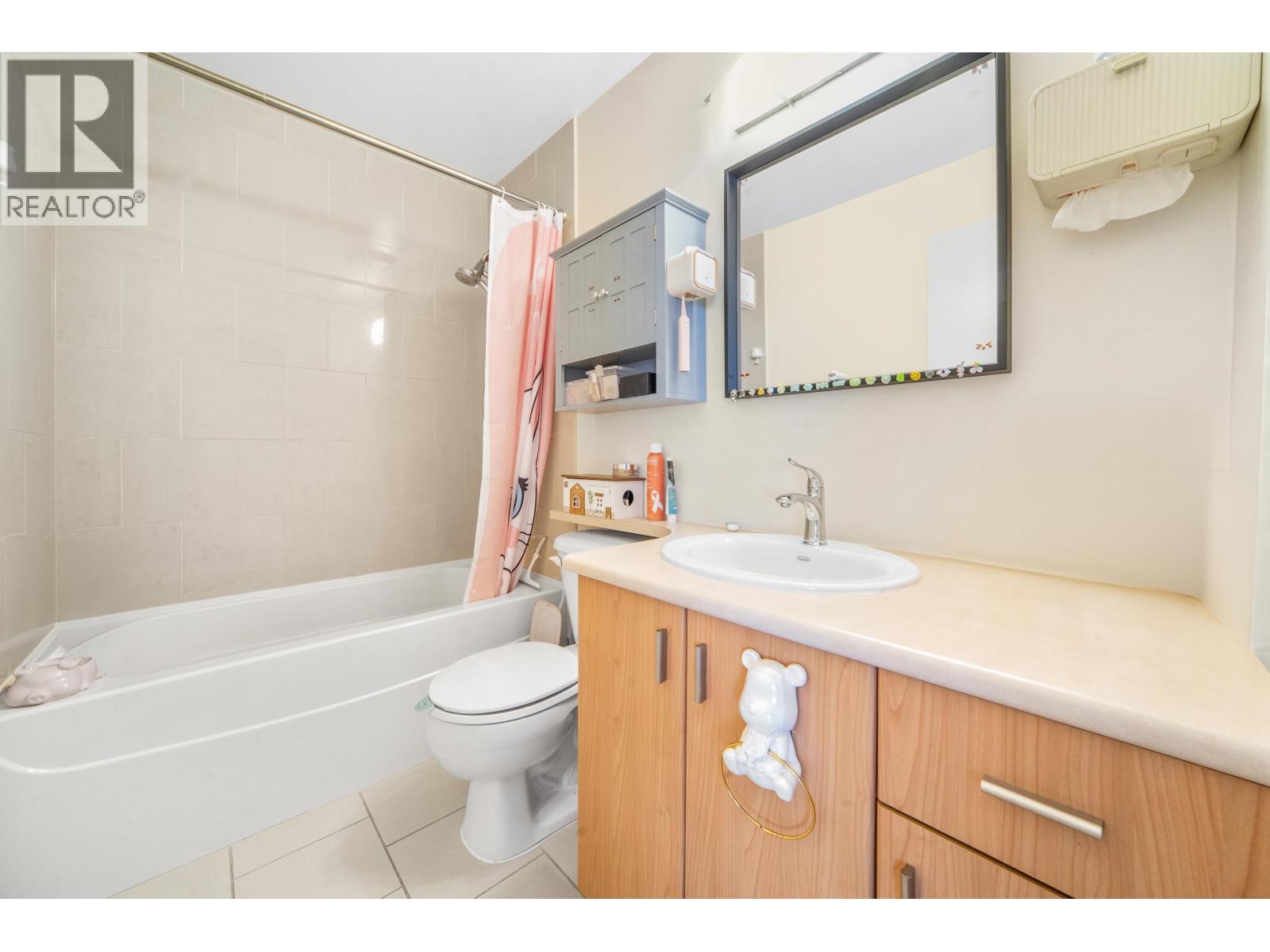 80 6878 Southpoint Drive, Burnaby, British Columbia V3N 5E4 - Photo 10 - R3035847