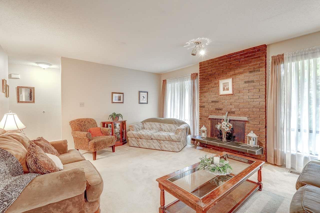 15584 98 Avenue, Surrey, British Columbia  V3R 7G5 - Photo 4 - R3104312